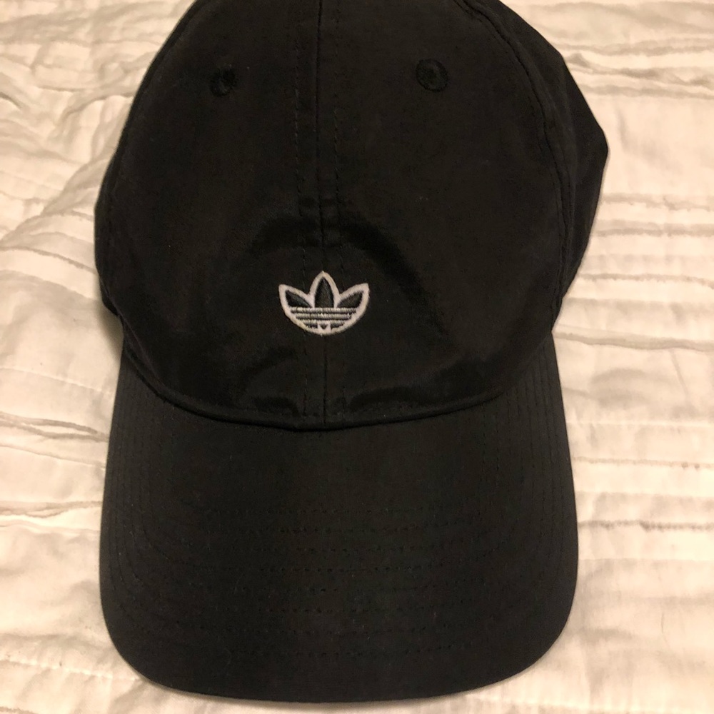 Never Worn adidas hat